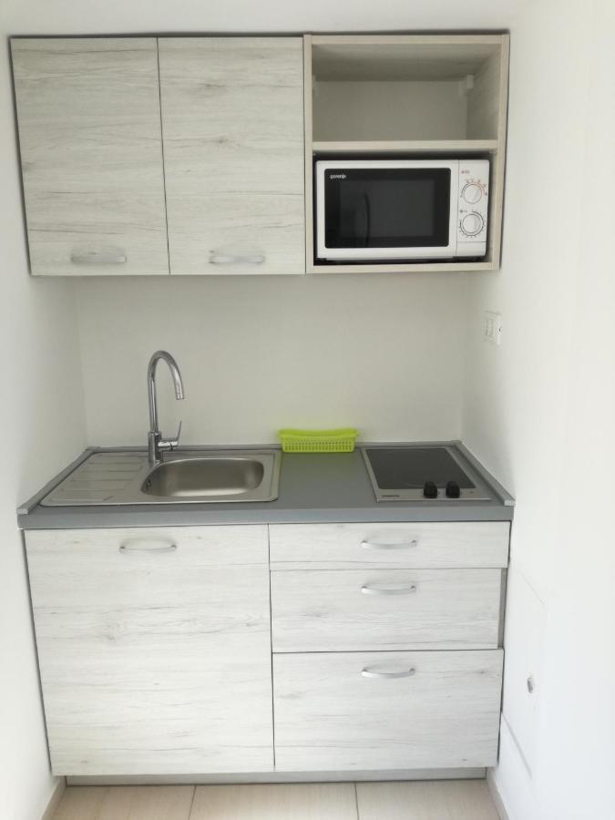 포레치 Apartman Anni 아파트 외부 사진